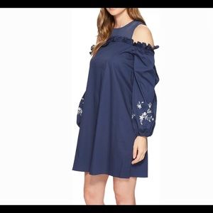 cece etched floral shift dress